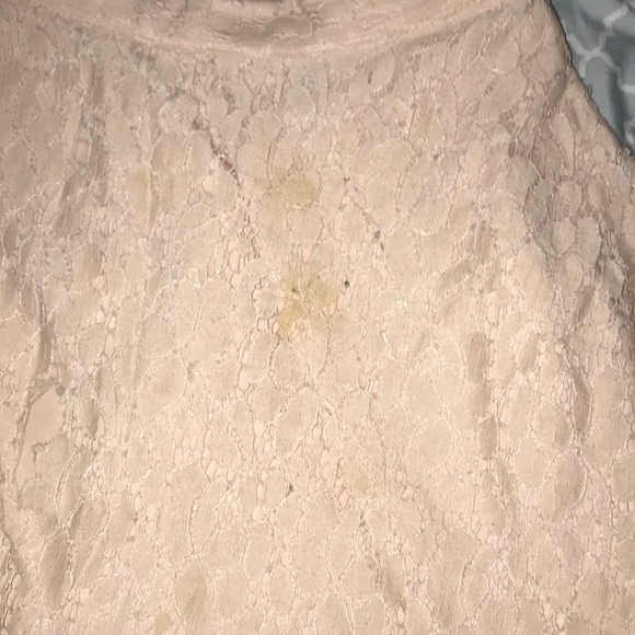 💓Forever 21 lace skirt 💓 - Picture 4 of 4